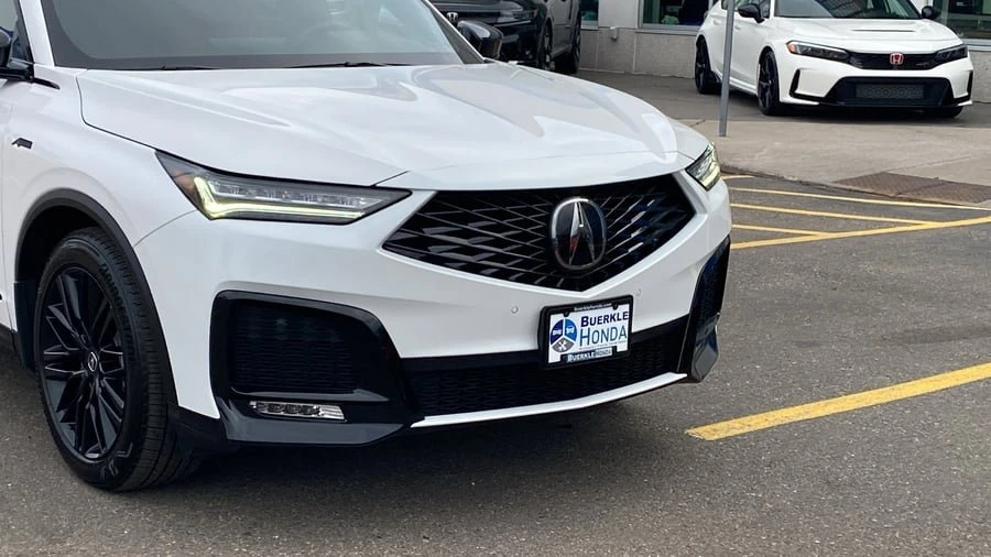2025 Acura MDX 4th Gen - Image 3 of 18