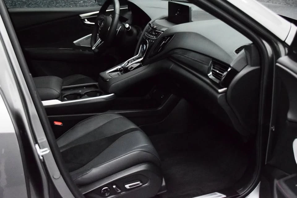 2025 Acura RDX 3rd Gen - Image 5 of 20