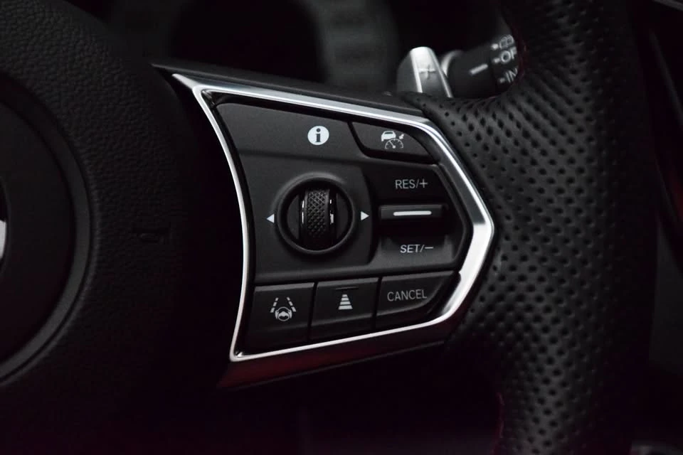 2025 Acura RDX 3rd Gen - Image 10 of 20