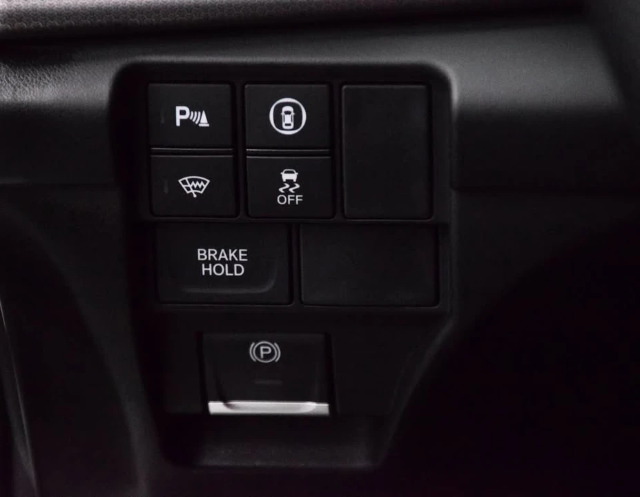 2025 Acura RDX 3rd Gen - Image 17 of 20