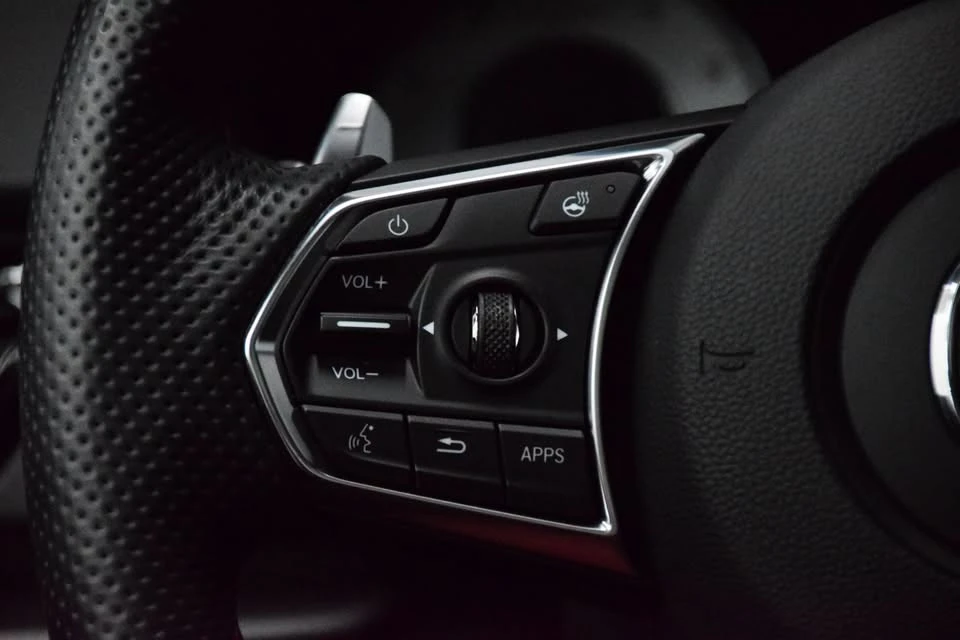 2025 Acura RDX 3rd Gen - Image 9 of 20