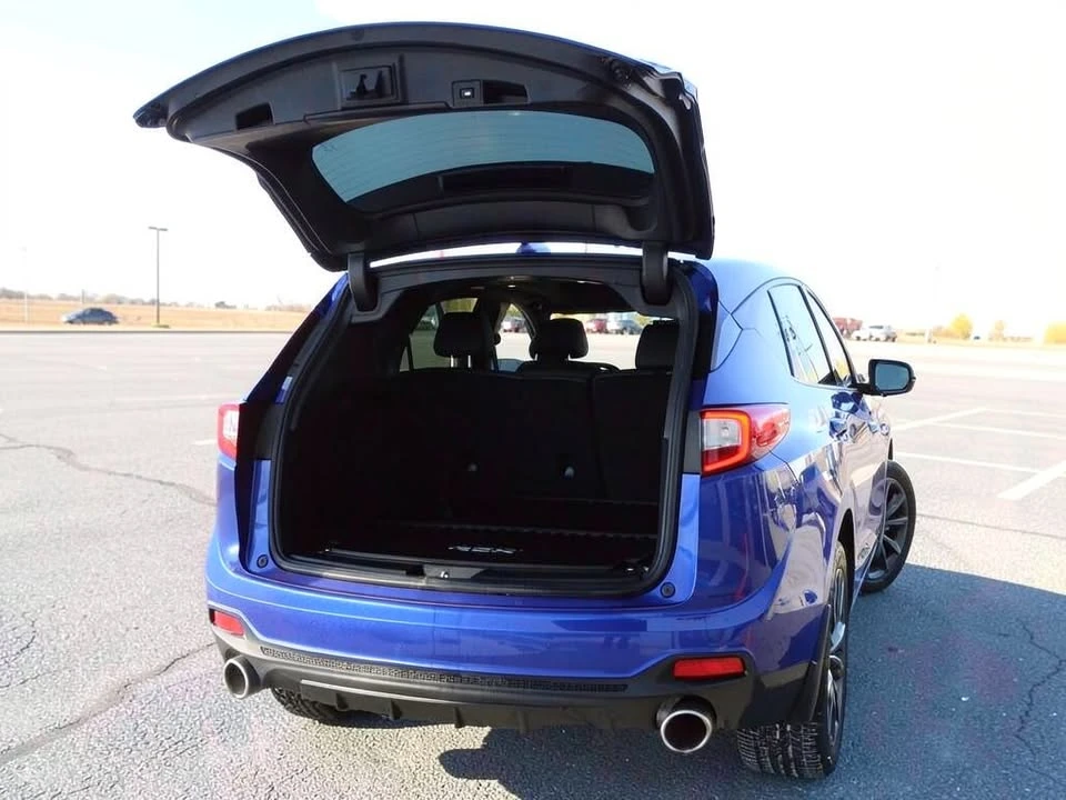 2025 Acura RDX 3rd Gen - Image 9 of 16