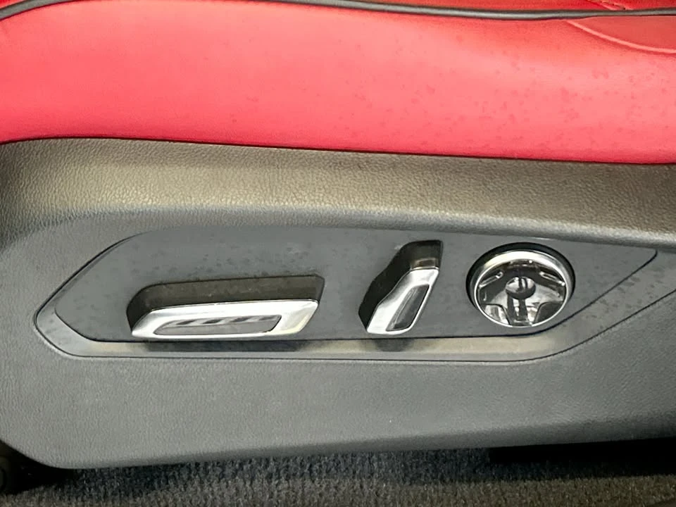 2025 Acura RDX 3rd Gen - Image 11 of 14