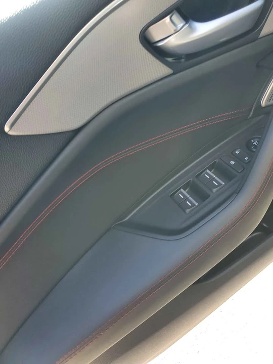 2025 Acura TLX 2nd Gen - Image 5 of 9