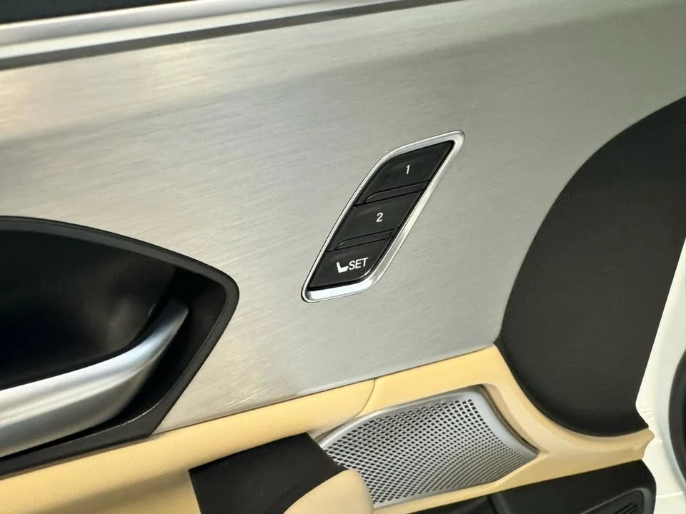 2025 Acura TLX 2nd Gen - Image 10 of 11