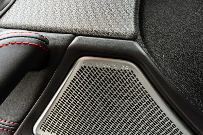 2025 Acura TLX 2nd Gen - Image 10 of 19
