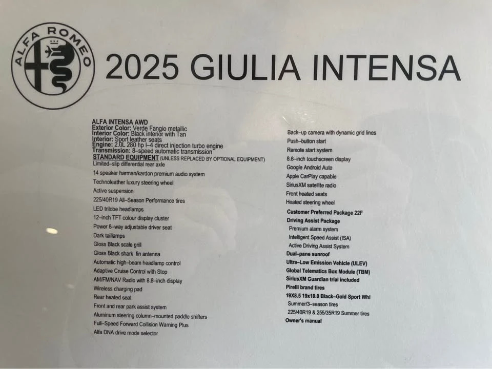 2025 Alfa Romeo Giulia - Image 9 of 9