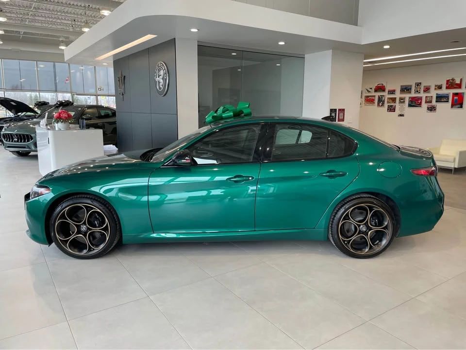 2025 Alfa Romeo Giulia - Image 3 of 9