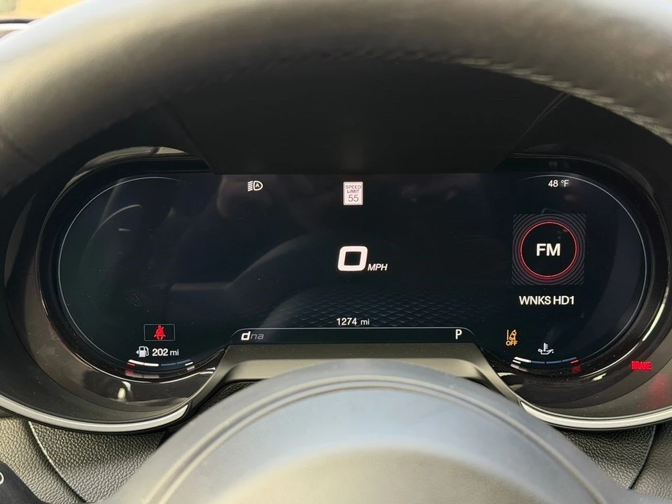 2025 Alfa Romeo Giulia - Image 20 of 31