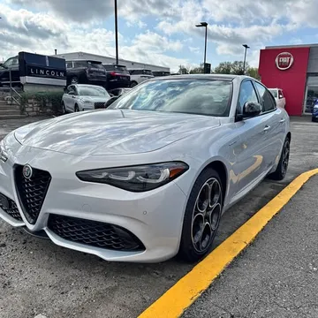 2025 Alfa Romeo Giulia Veloce Sedan 4D