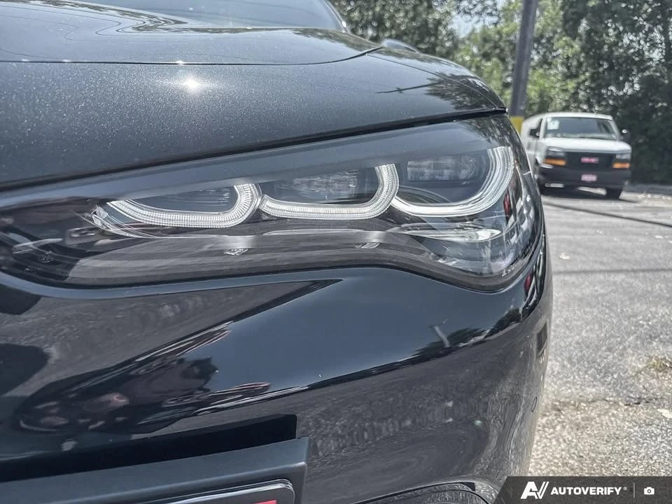 2025 Alfa Romeo Stelvio - Image 15 of 16