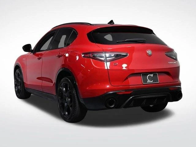 2025 Alfa Romeo Stelvio - Image 3 of 20