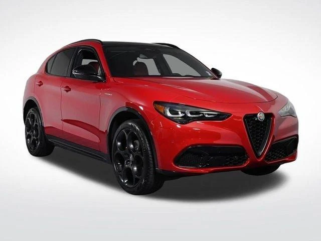 2025 Alfa Romeo Stelvio - Image 7 of 20