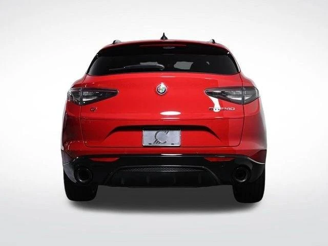 2025 Alfa Romeo Stelvio - Image 4 of 20