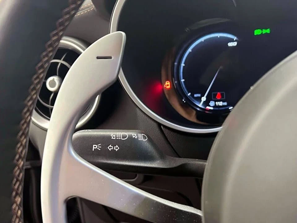 2025 Alfa Romeo Stelvio - Image 19 of 20