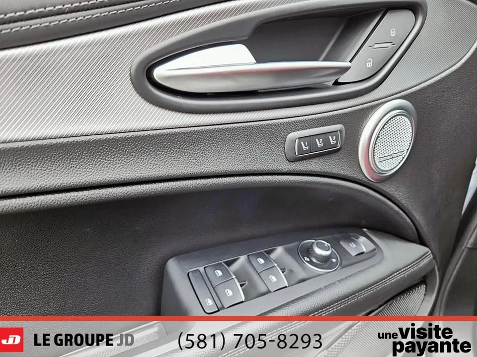 2025 Alfa Romeo Stelvio - Image 10 of 10