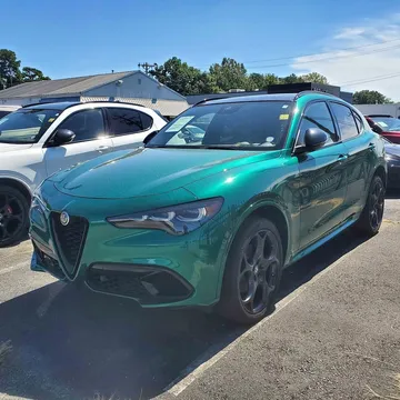 2025 Alfa Romeo Stelvio Tributo Italiano Special Edition