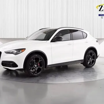 2025 Alfa Romeo Stelvio Veloce