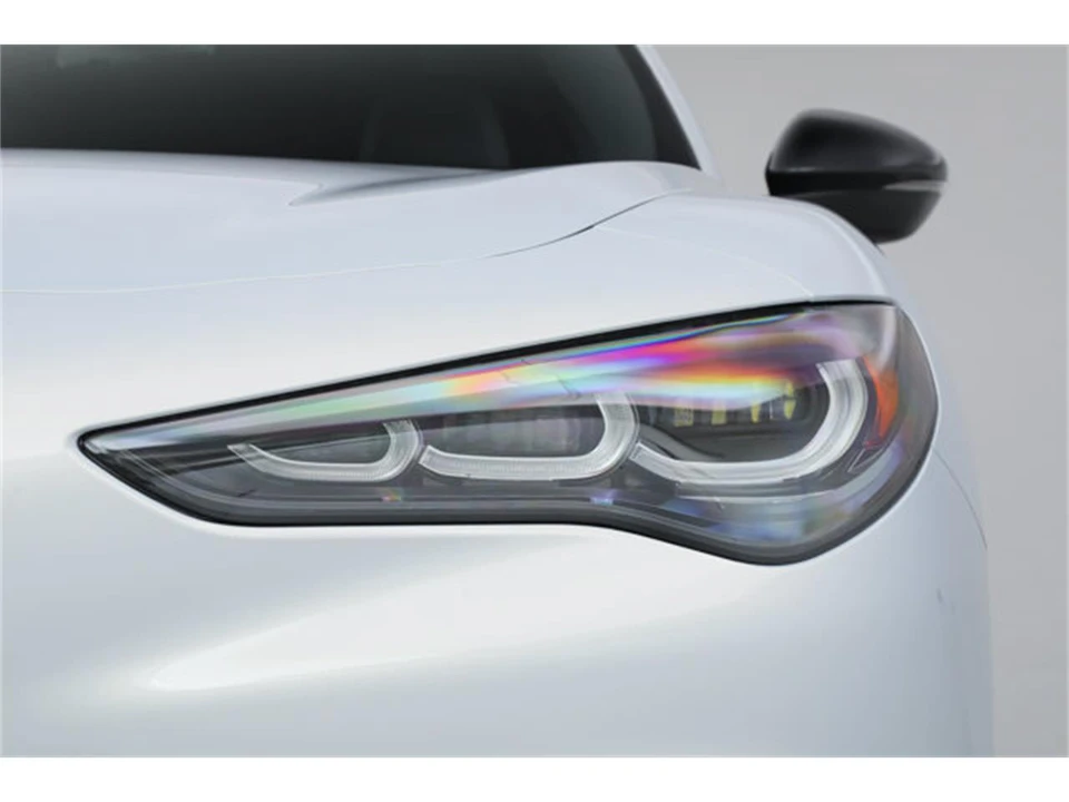 2025 Alfa Romeo Stelvio - Image 9 of 23