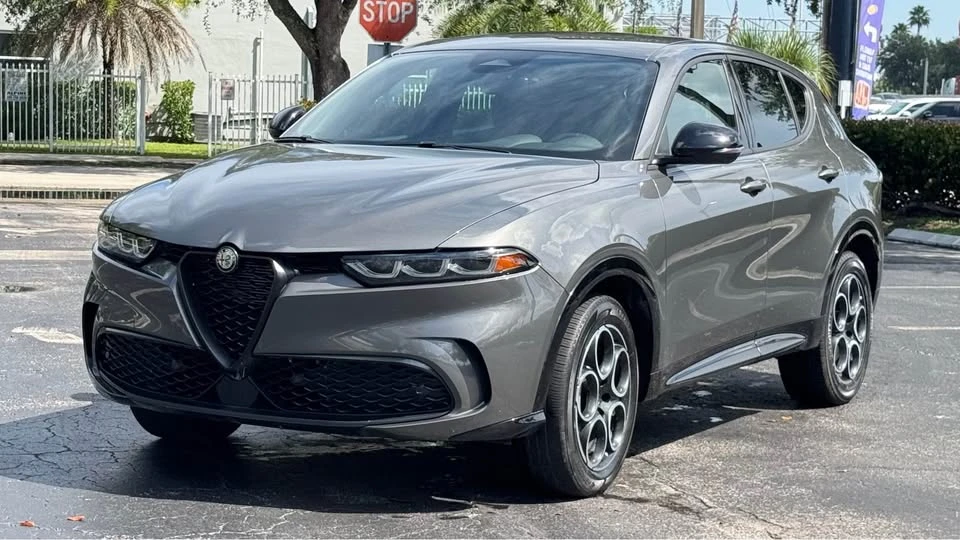 2025 Alfa Romeo Tonale - Image 20 of 20
