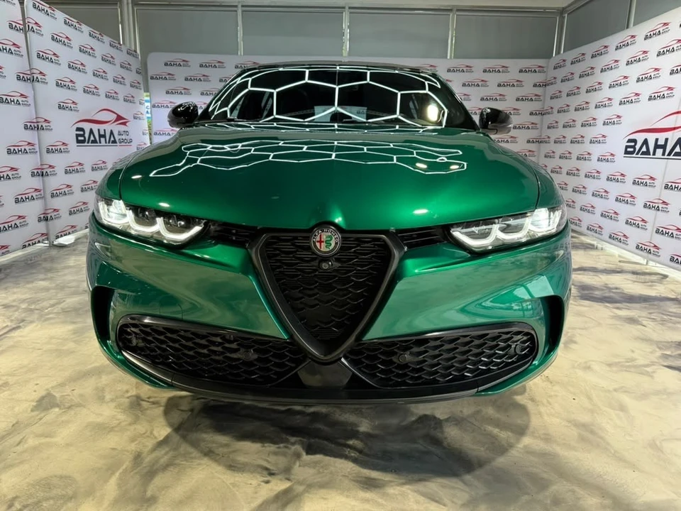 2025 Alfa Romeo Tonale - Image 3 of 31