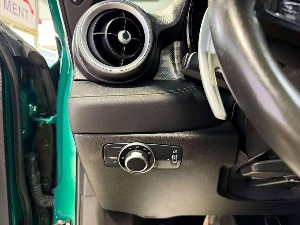 2025 Alfa Romeo Tonale - Image 21 of 31