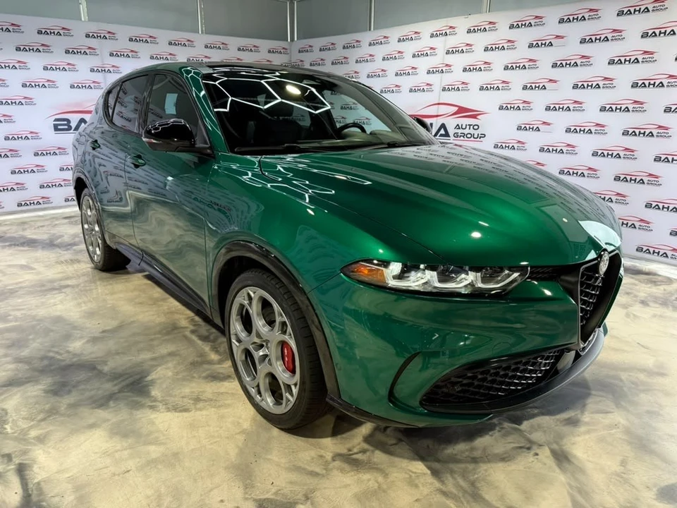 2025 Alfa Romeo Tonale - Image 5 of 31