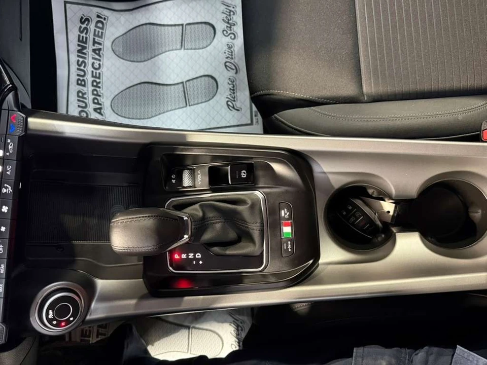 2025 Alfa Romeo Tonale - Image 19 of 21