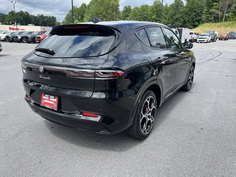 2025 Alfa Romeo Tonale - Image 3 of 20