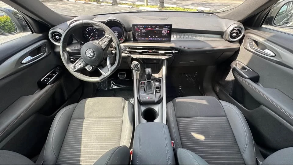 2025 Alfa Romeo Tonale - Image 18 of 20