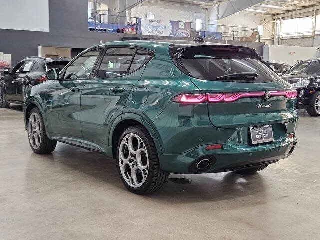2025 Alfa Romeo Tonale - Image 4 of 16