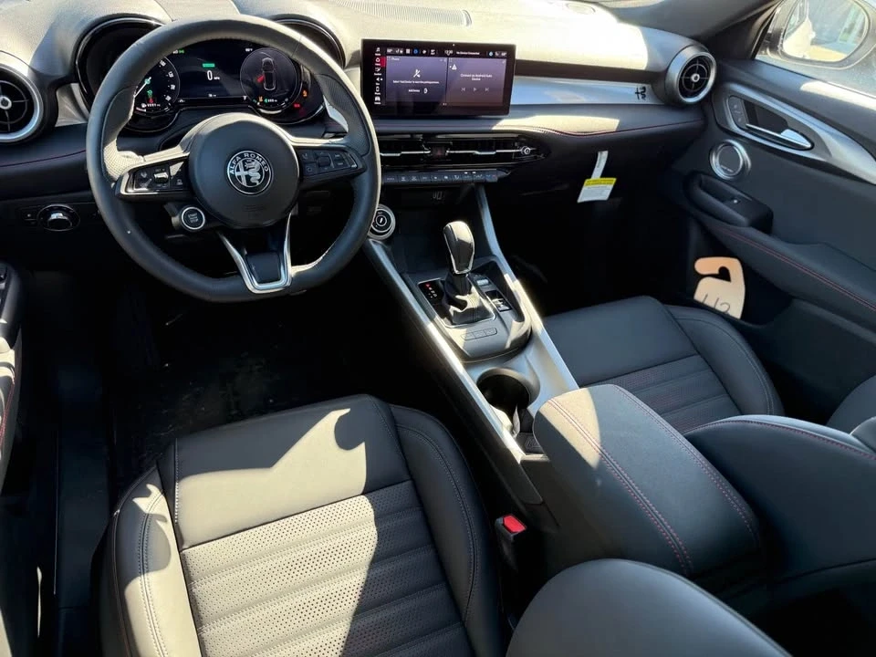 2025 Alfa Romeo Tonale - Image 3 of 4