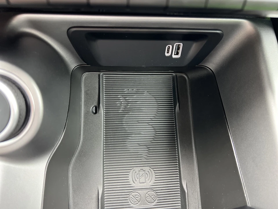2025 Alfa Romeo Tonale - Image 21 of 31