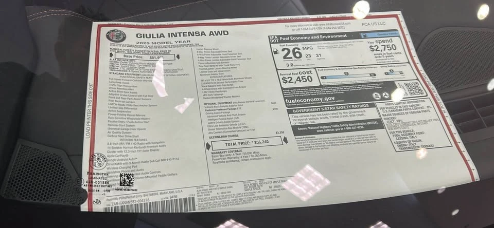 2025 Alfa Romeo Giulia - Image 5 of 8