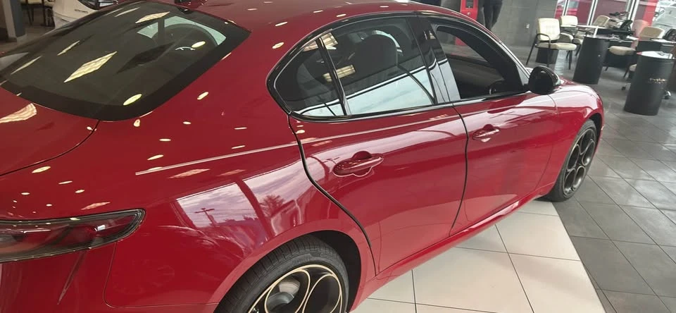 2025 Alfa Romeo Giulia - Image 6 of 7