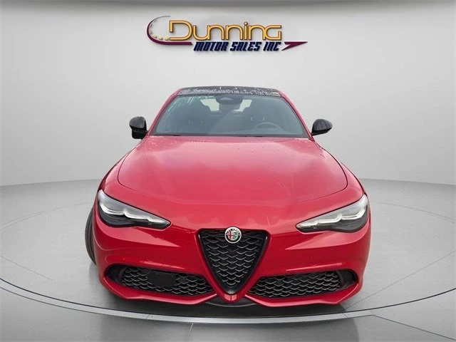 2025 Alfa Romeo Giulia - Image 5 of 20