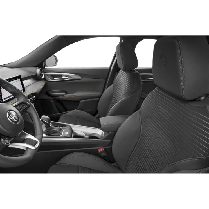 2025 Alfa Romeo Tonale - Image 6 of 13