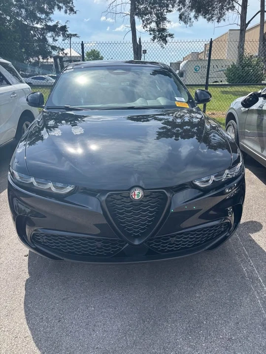 2025 Alfa Romeo Tonale - Image 3 of 6