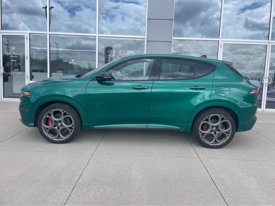 2025 Alfa Romeo Tonale - Image 8 of 8