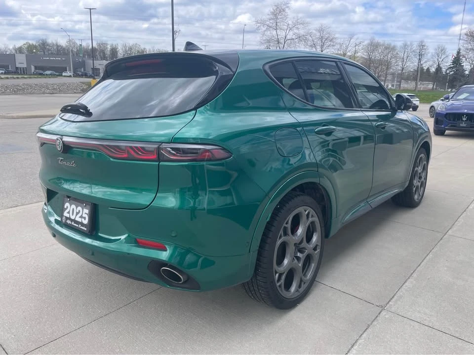 2025 Alfa Romeo Tonale - Image 4 of 8