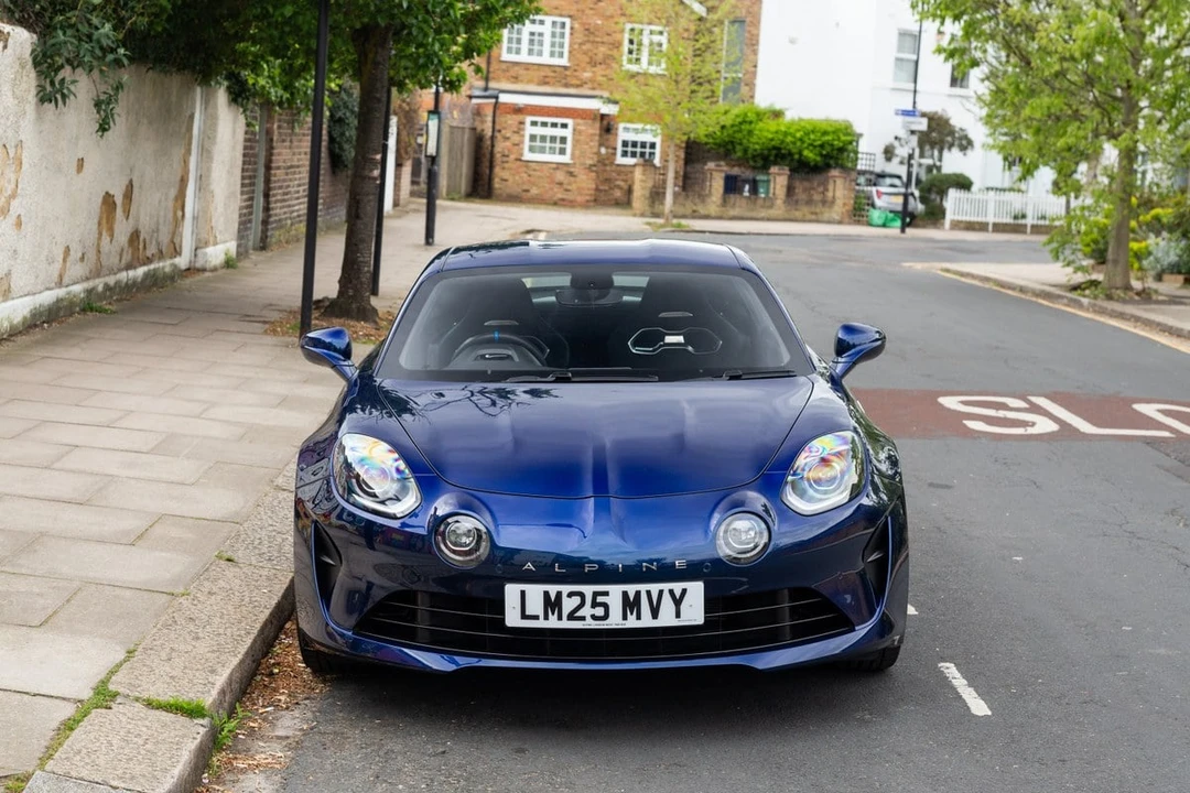 2025 Alpine A110 (2017-Present) - Image 7 of 31
