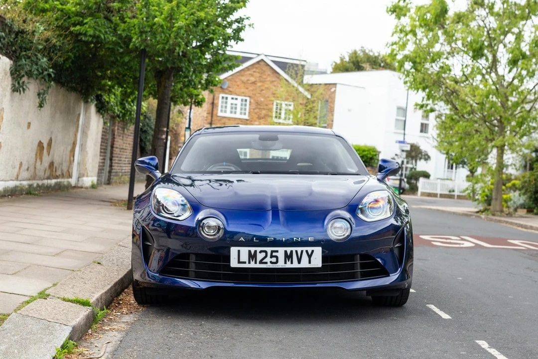 2025 Alpine A110 (2017-Present) - Image 8 of 31