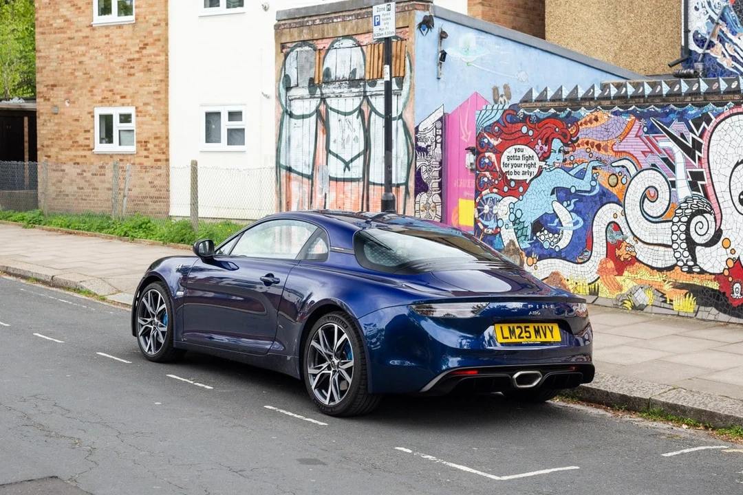 2025 Alpine A110 (2017-Present) - Image 11 of 31