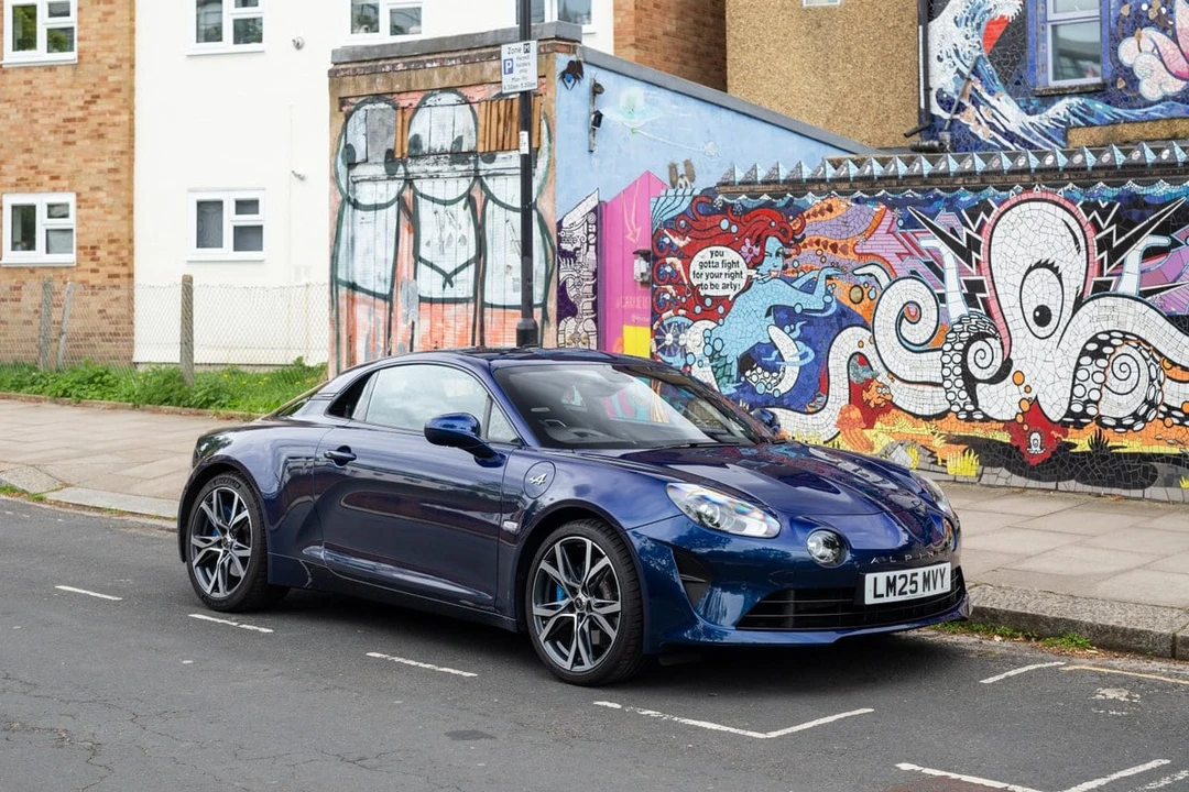 2025 Alpine A110 (2017-Present) - Image 22 of 31