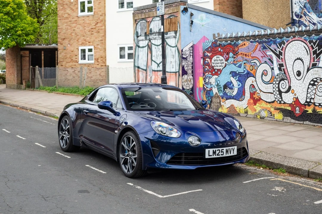 2025 Alpine A110 (2017-Present) - Image 23 of 31