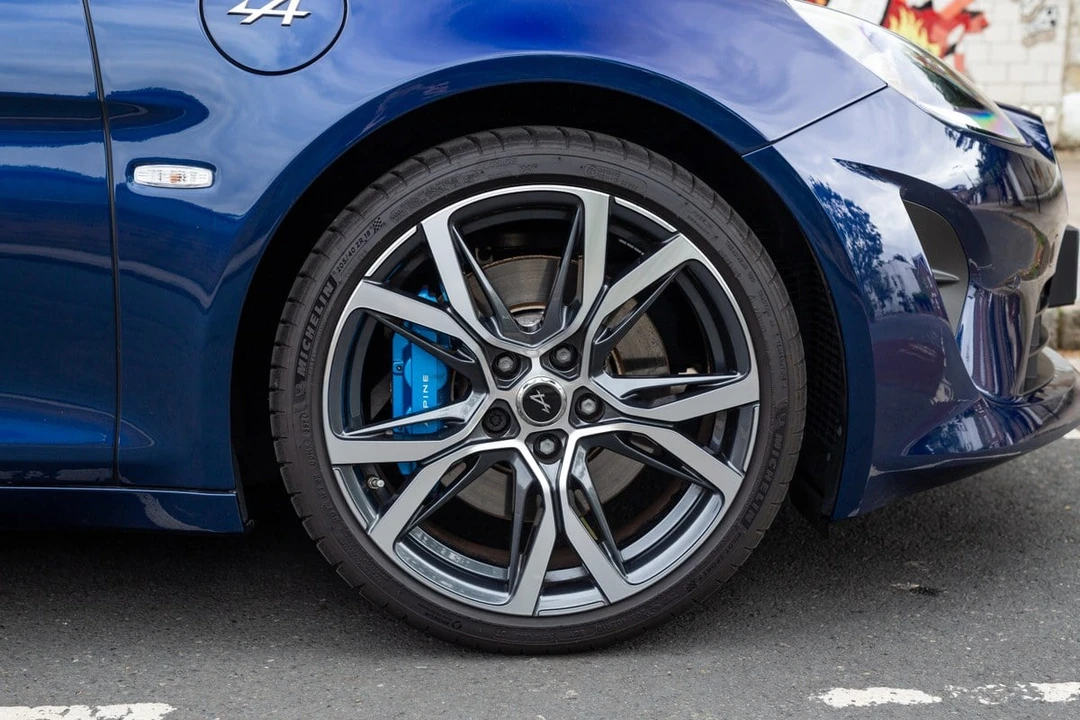 2025 Alpine A110 (2017-Present) - Image 30 of 31