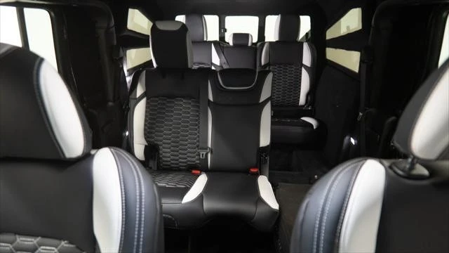 2025 Jeep JT Gladiator - Image 8 of 21