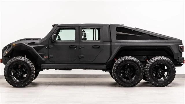 2025 Jeep JT Gladiator - Image 11 of 31