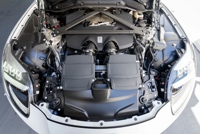 2025 Aston Martin DB12 - Image 15 of 31