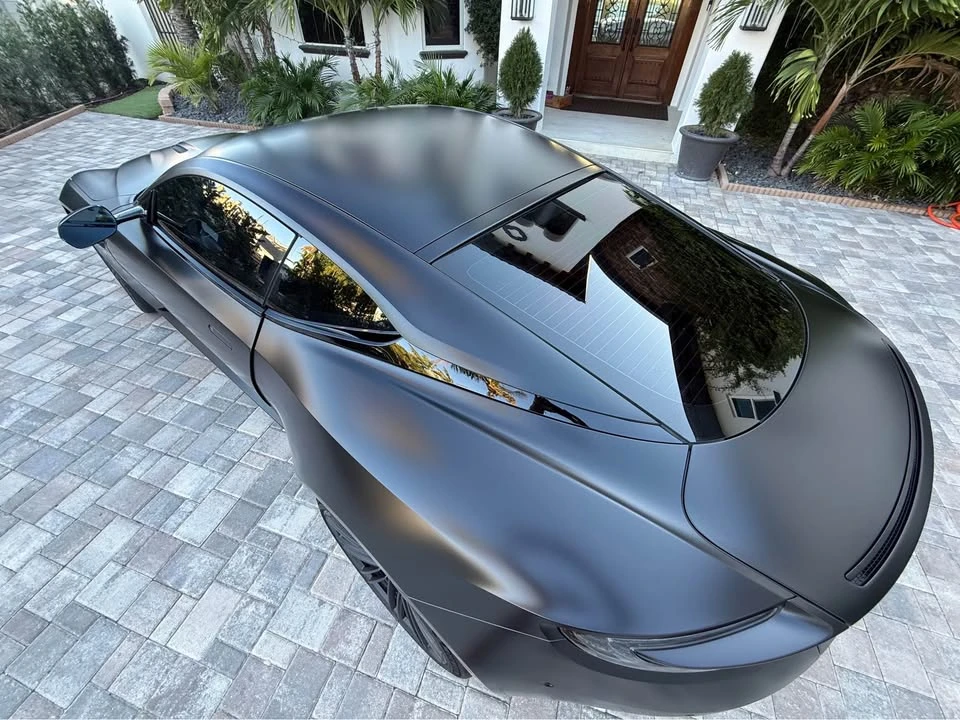 2025 Aston Martin DB12 - Image 4 of 19